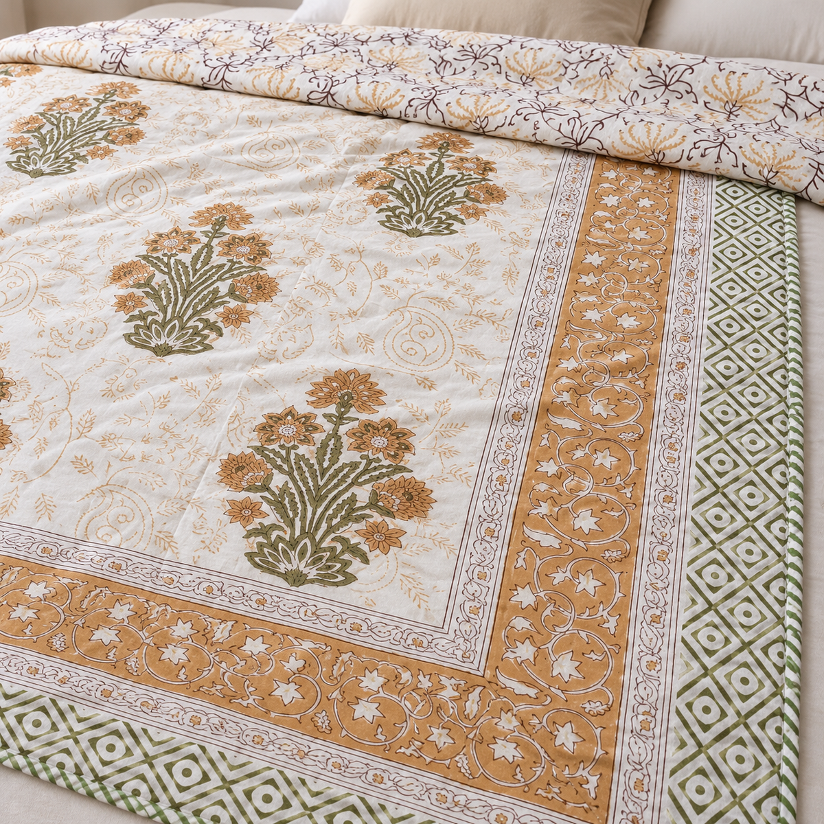 Tan and Olive Floral Dohar, close-up of the print, border and reverse