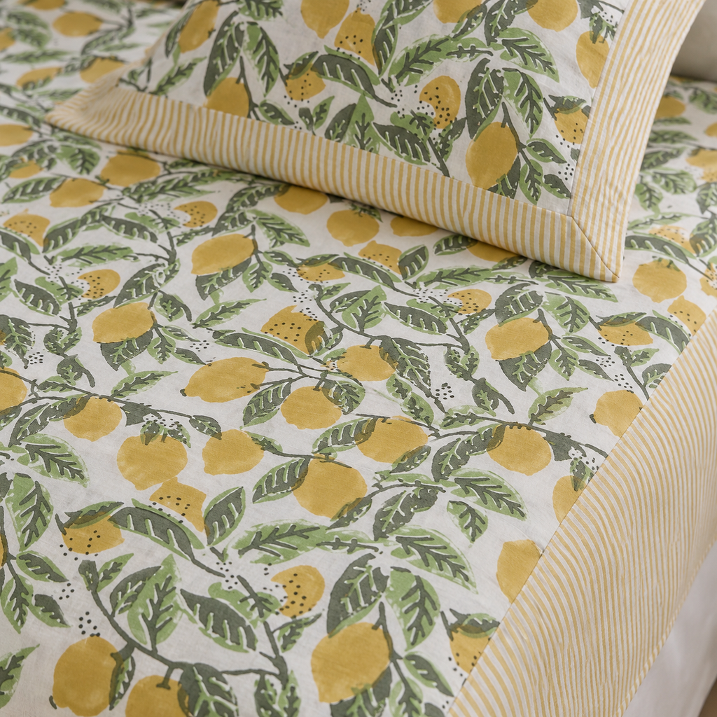 Lemon Print Bedsheet Set, close-up of the print, border and pillow cover